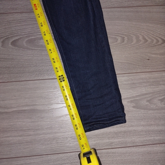 Ag Farrah highrise skinny - Picture 3 of 9